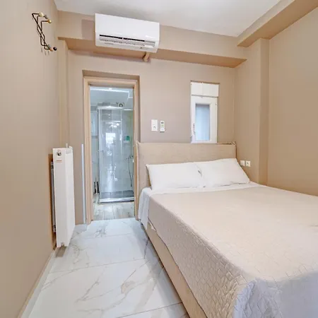 Diamond & Pearl Peraía