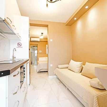 Diamond & Pearl Peraia (Thessaloniki)