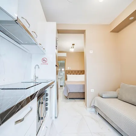 Diamond & Pearl Apartment
