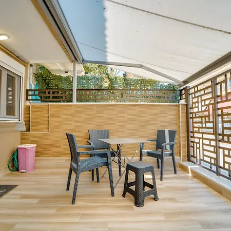 Diamond & Pearl Appartamento Peraía