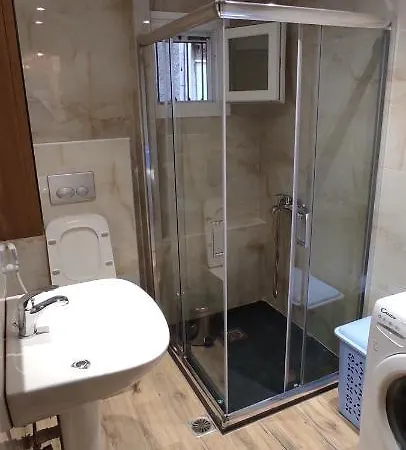 Diamond & Pearl アパート Peraía